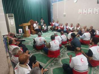 برگزاری مراسم سیره‌شناسی حضرت رسول اکرم(ص) و فراخوان جذب داوطلبان جدید در هلال‌احمر قم