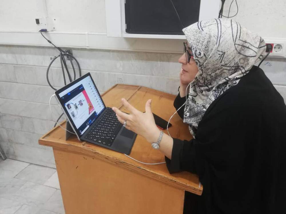 حضور 33 نفر از اعضا و مربیان در وبینار آشنایی با ویروس آبله میمونی در استان قم