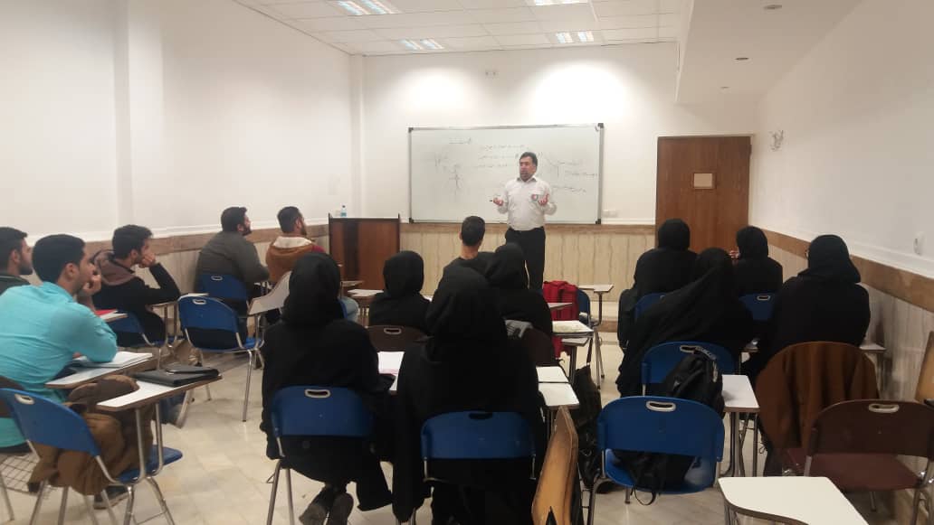 برگزاری کارگاه آموزشی امداد و کمک های اولیه در کانون دانشجویی دانشگاه شهاب دانش