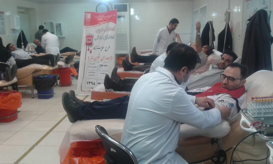 طرح حمایت ماندگار ( اهدای خون) خانه هلال سازمان جهاد کشاورزی استان قم اجرا شد