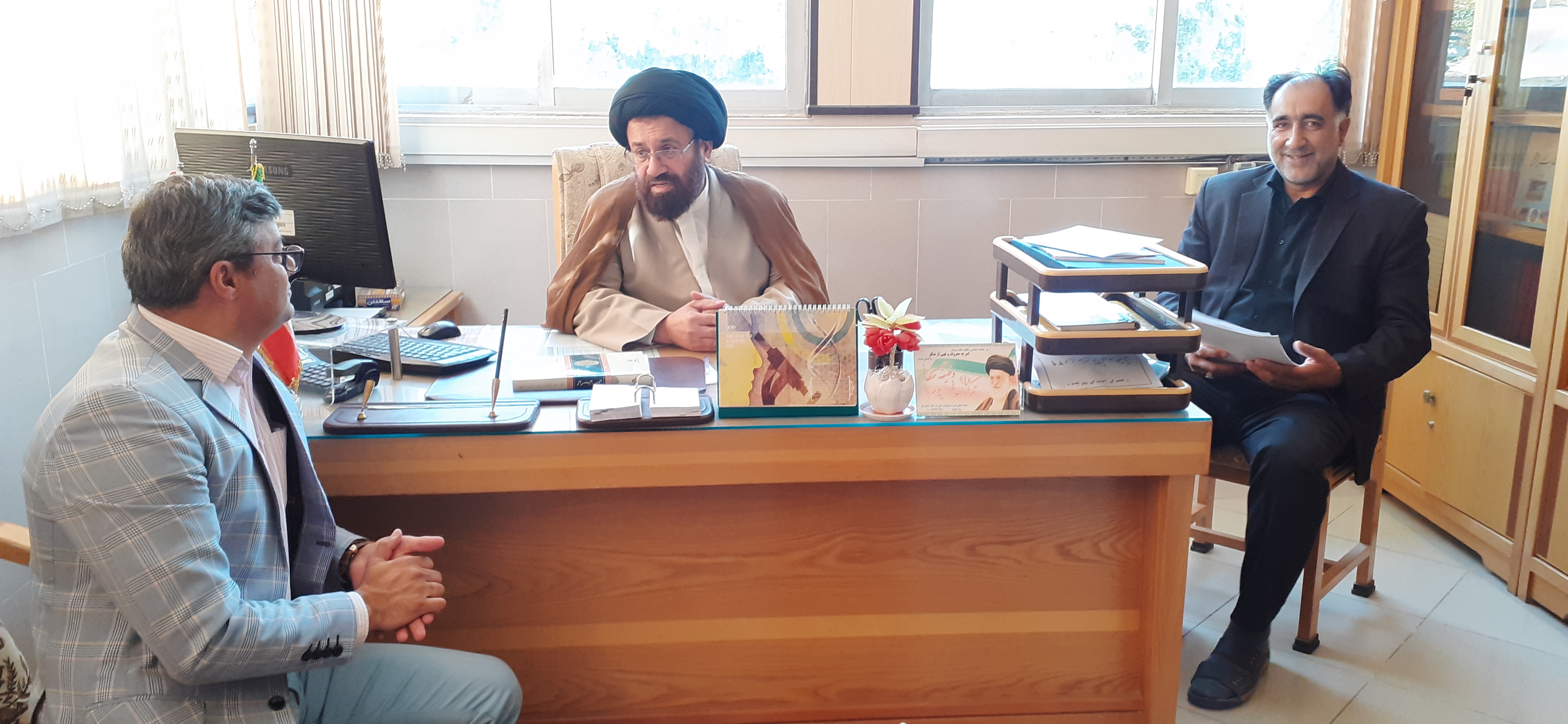 برگزاری جلسه هماهنگی دبیرخانه شورای اقامه نماز جمعیت هلال احمر استان قم