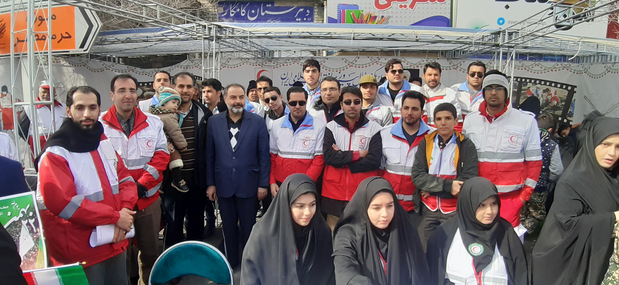 ایستگاه فرهنگی، آموزشی و امدادی “فجر همدلی و فجر مهربانی” در قم برپا شد