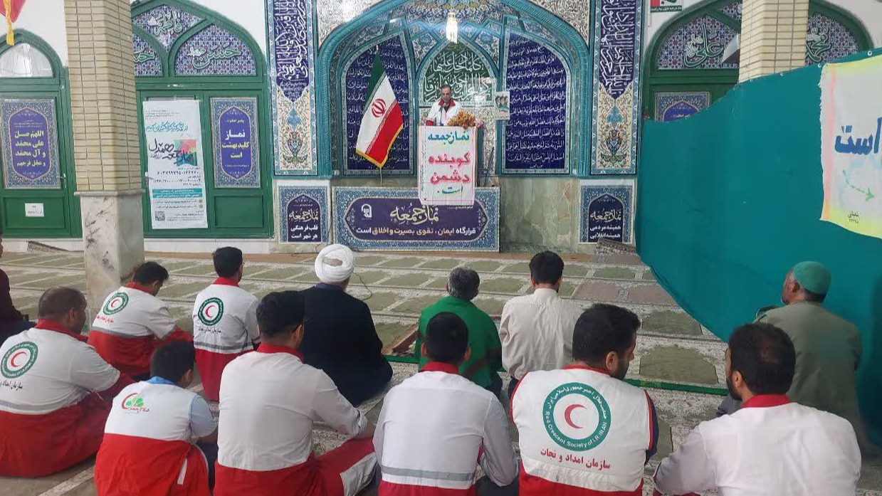 نماز جمعه جعفرآباد رنگ و بوی هلال‌احمر گرفت
